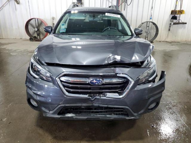  SUBARU OUTBACK 2019 Серый