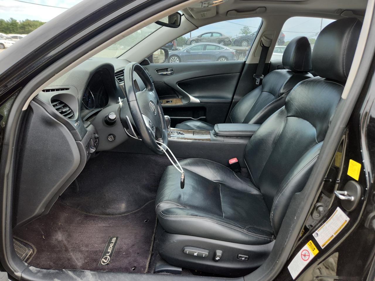 2011 Lexus Is 250 VIN: JTHCF5C24B5046098 Lot: 65245335
