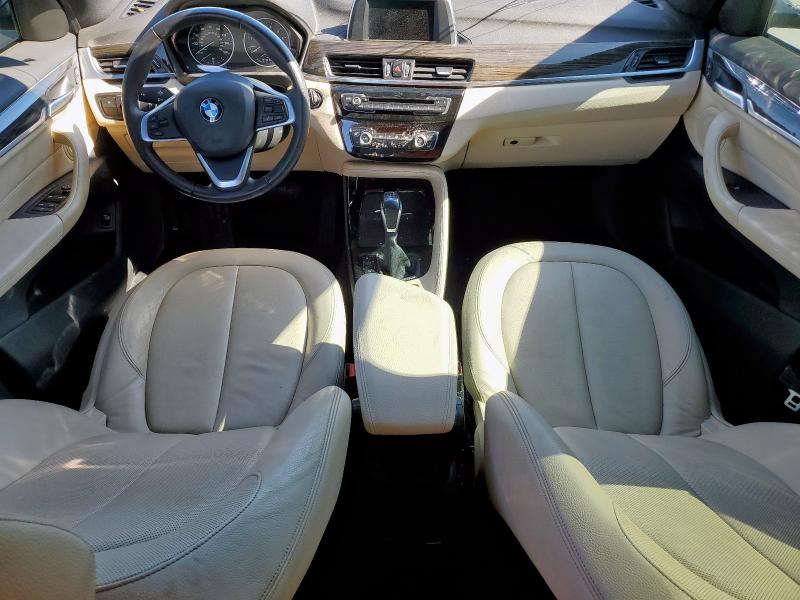 Parquets BMW X1 2016 Gold