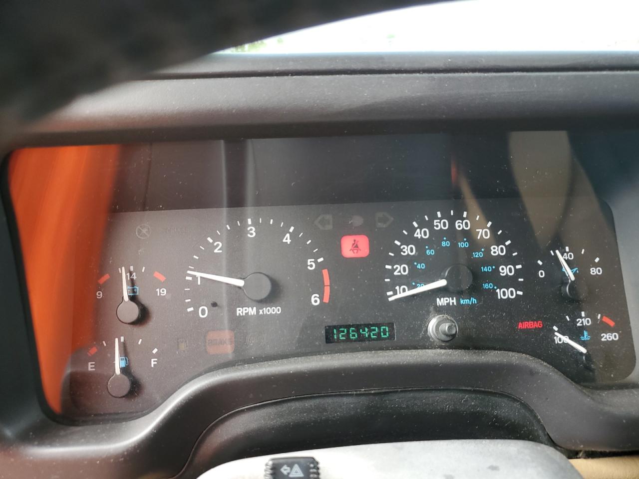1999 Jeep Wrangler / Tj Sahara VIN: 1J4FY49S0XP432968 Lot: 65033715