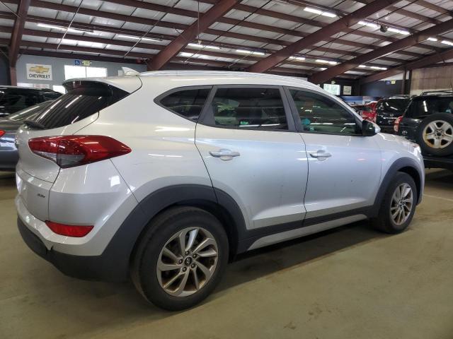  HYUNDAI TUCSON 2018 Srebrny