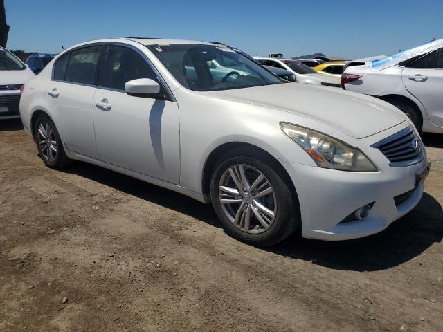  INFINITI G37 2013 White