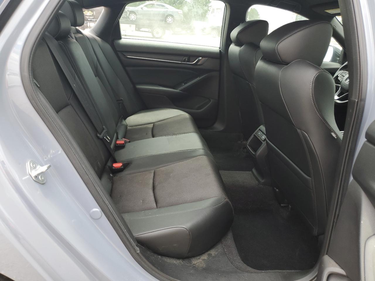 2022 Honda Accord Sport VIN: 1HGCV1F34NA117377 Lot: 65242815