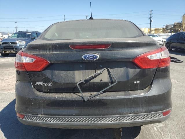  FORD FOCUS 2014 Czarny