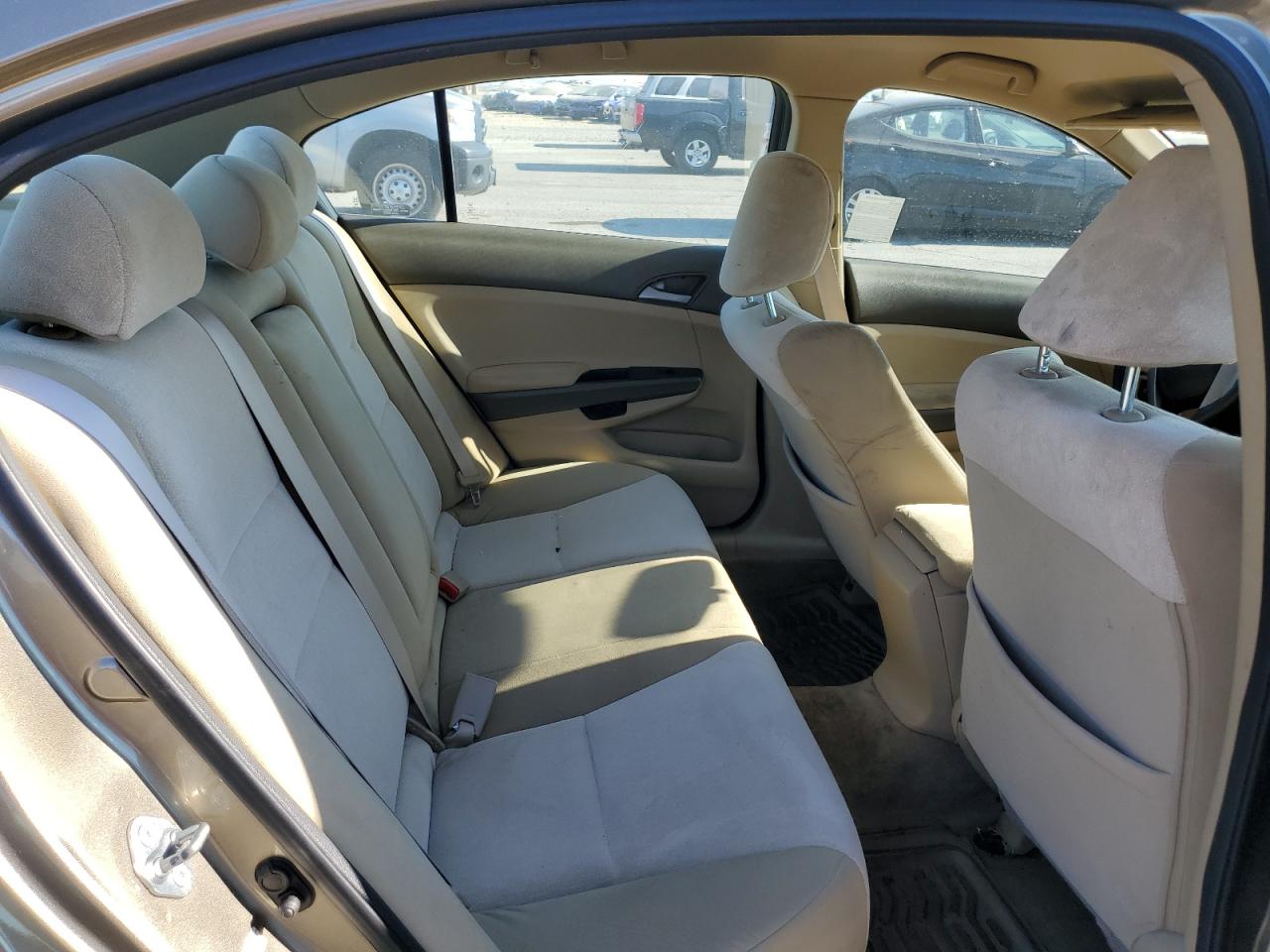 2010 Honda Accord Lx VIN: 1HGCP2F38AA113603 Lot: 64698715