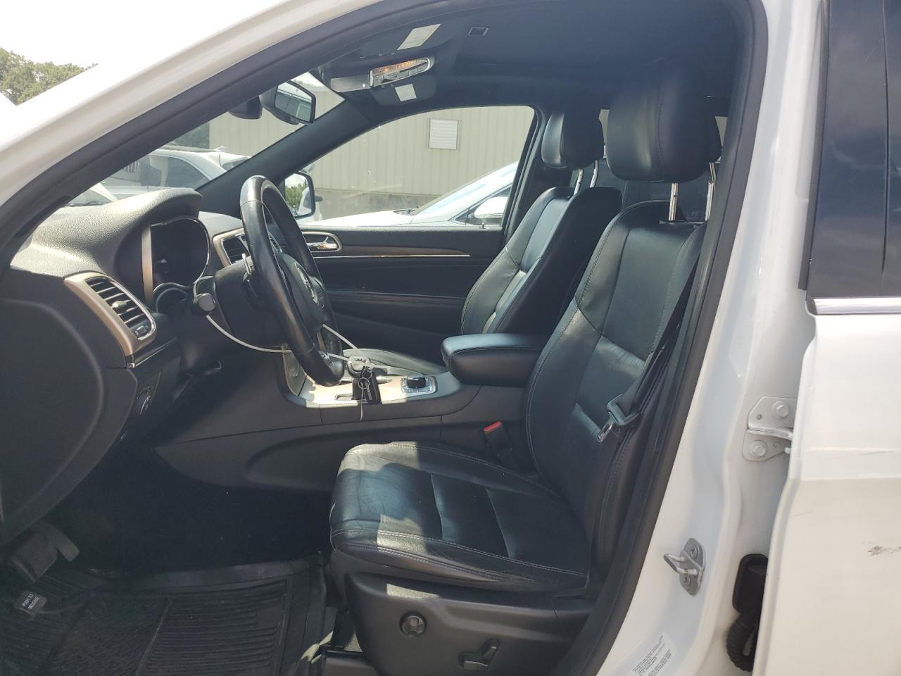 2015 Jeep Grand Cherokee Limited VIN: 1C4RJFBG3FC606028 Lot: 65017415