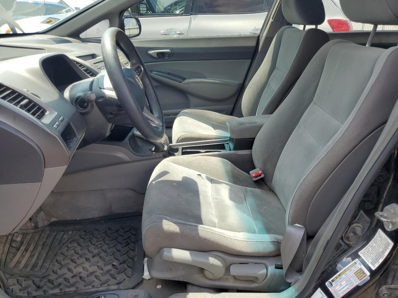 2009 Honda Civic Lx VIN: 19XFA16509E040311 Lot: 63866675