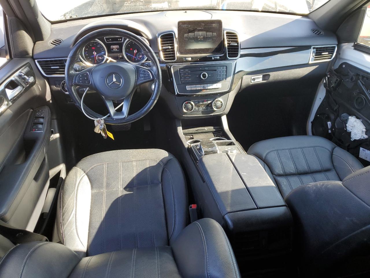 4jgda5jb5ga744754 4JGDA5JB5GA744754 2016 Mercedes-Benz Gle 350