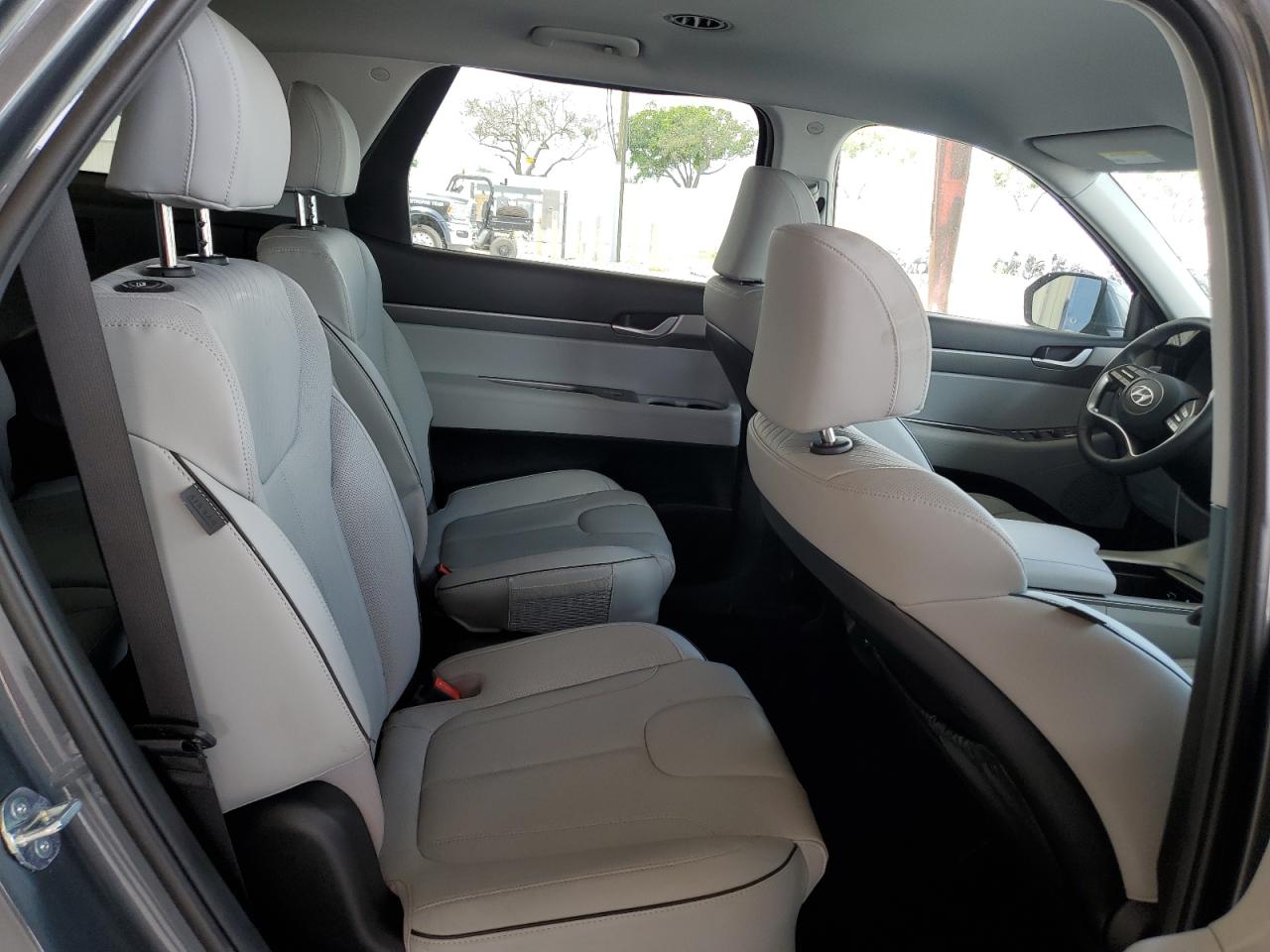 2025 Hyundai Palisade Sel VIN: KM8R24GE8SU915244 Lot: 63797515