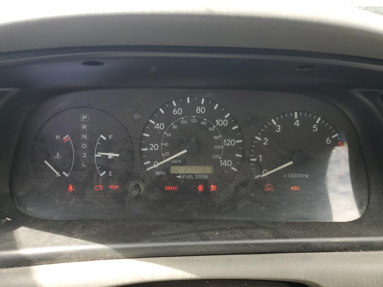 2000 Toyota Camry Le VIN: JT2BG28KXY0504971 Lot: 60898055