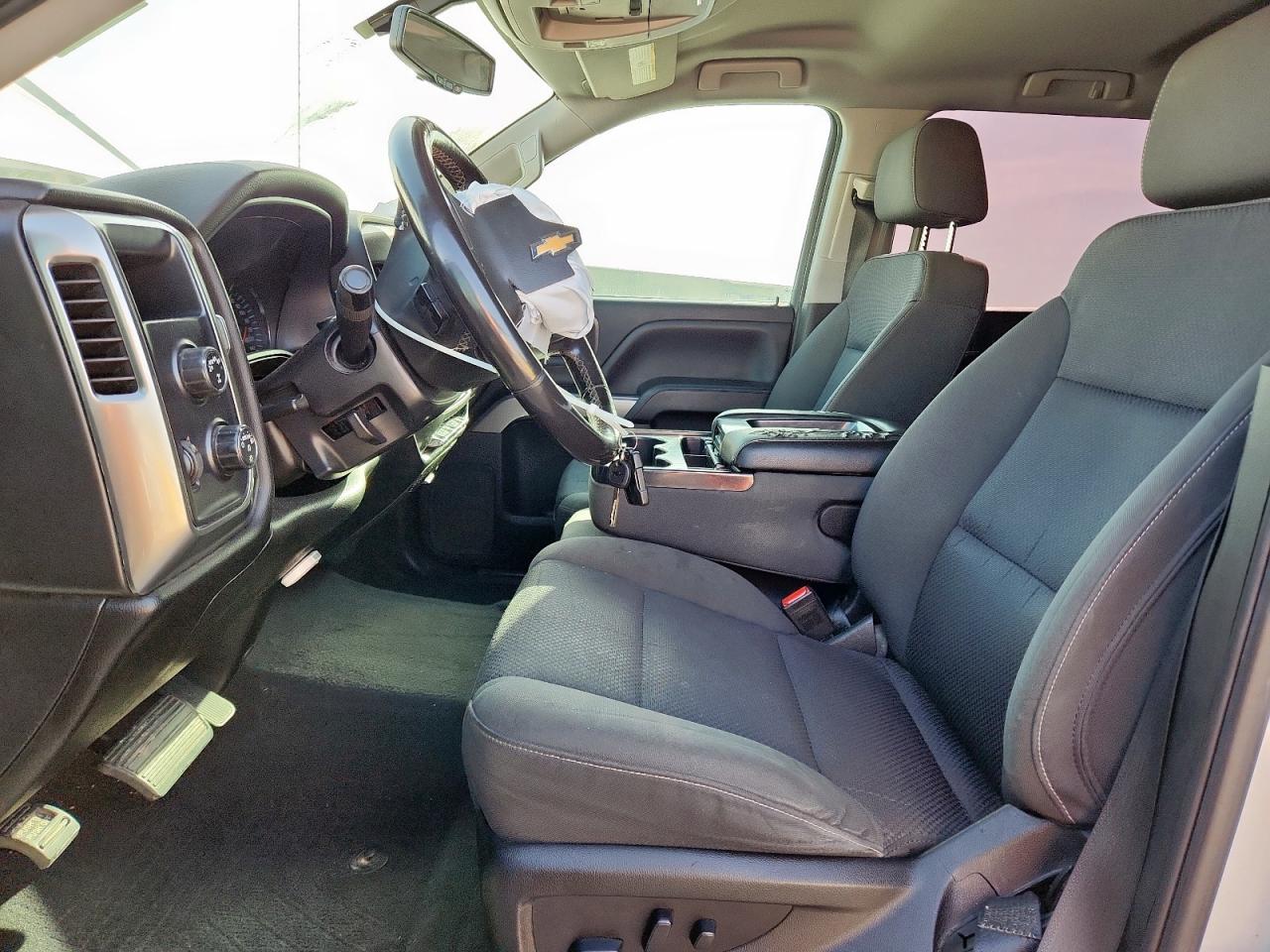 2018 Chevrolet Silverado K1500 Lt VIN: 3GCUKREC5JG523546 Lot: 65083305