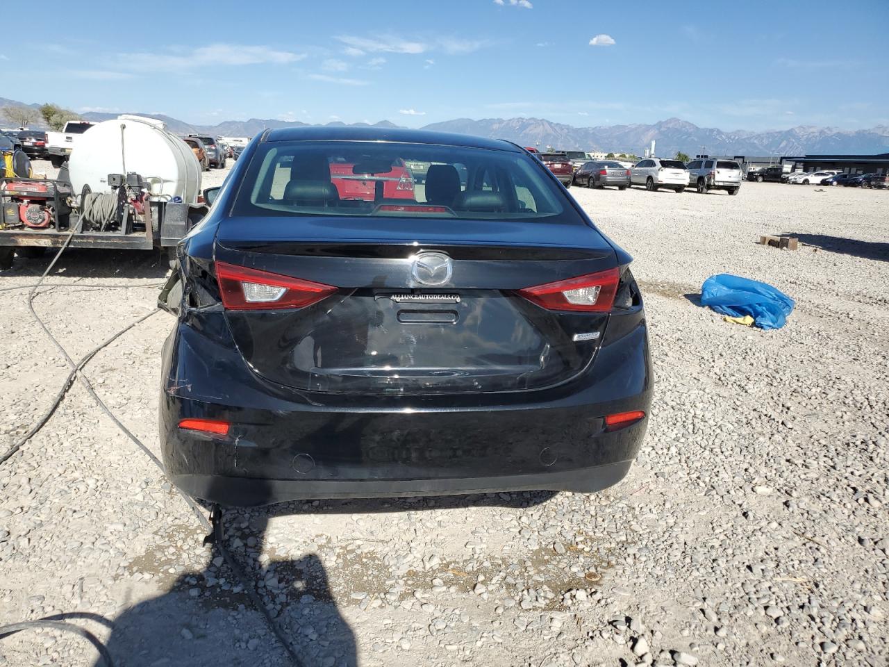 2017 Mazda 3 Touring VIN: 3MZBN1V78HM125792 Lot: 66915125