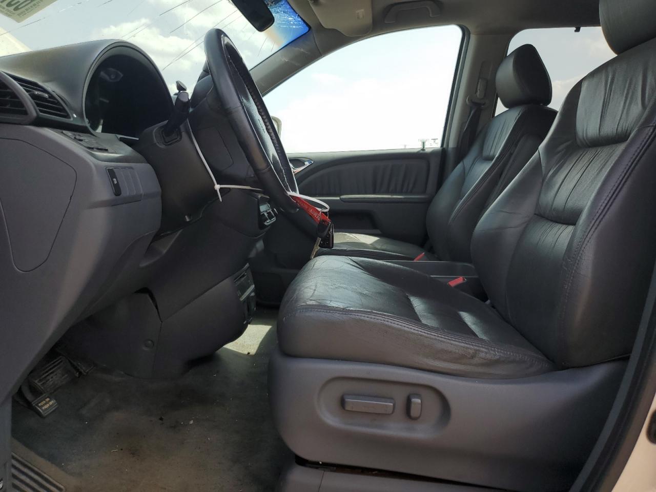 2007 Honda Odyssey Exl VIN: 5FNRL387X7B073681 Lot: 65794035
