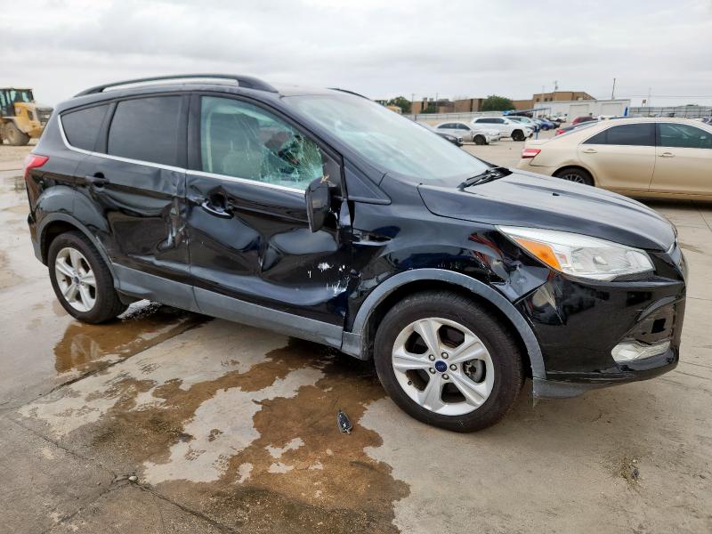  FORD ESCAPE 2016 Czarny