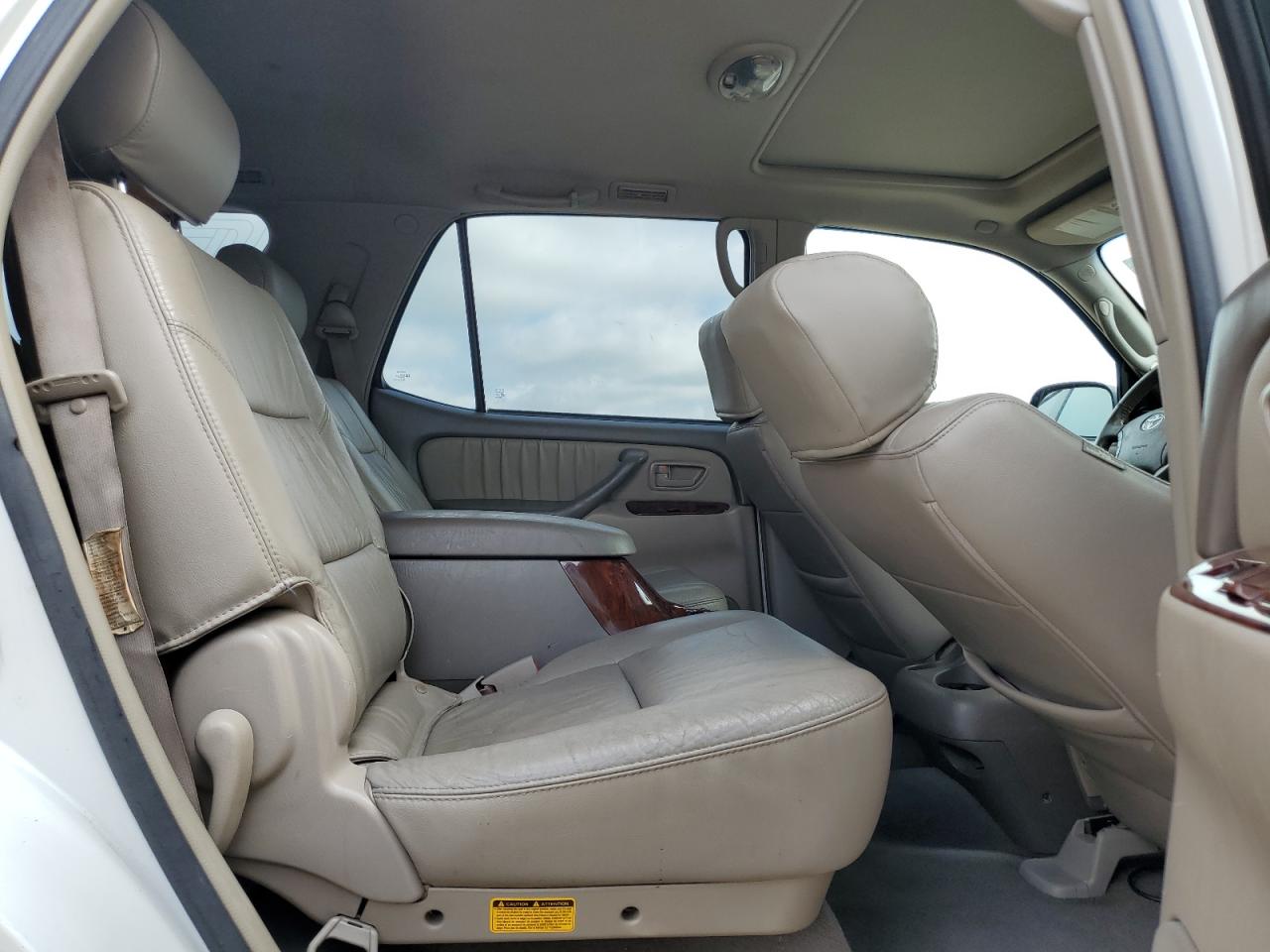 2005 Toyota Sequoia Limited VIN: 5TDZT38A55S262596 Lot: 62745465