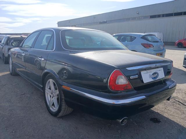 2003 JAGUAR XJ8 V8 SE