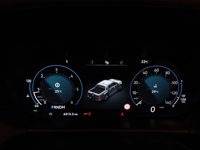 2024 VOLKSWAGEN AMAROK STY