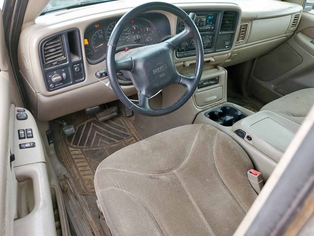 2002 GMC New Sierra C1500 VIN: 1GTEC19V32Z240286 Lot: 62585335