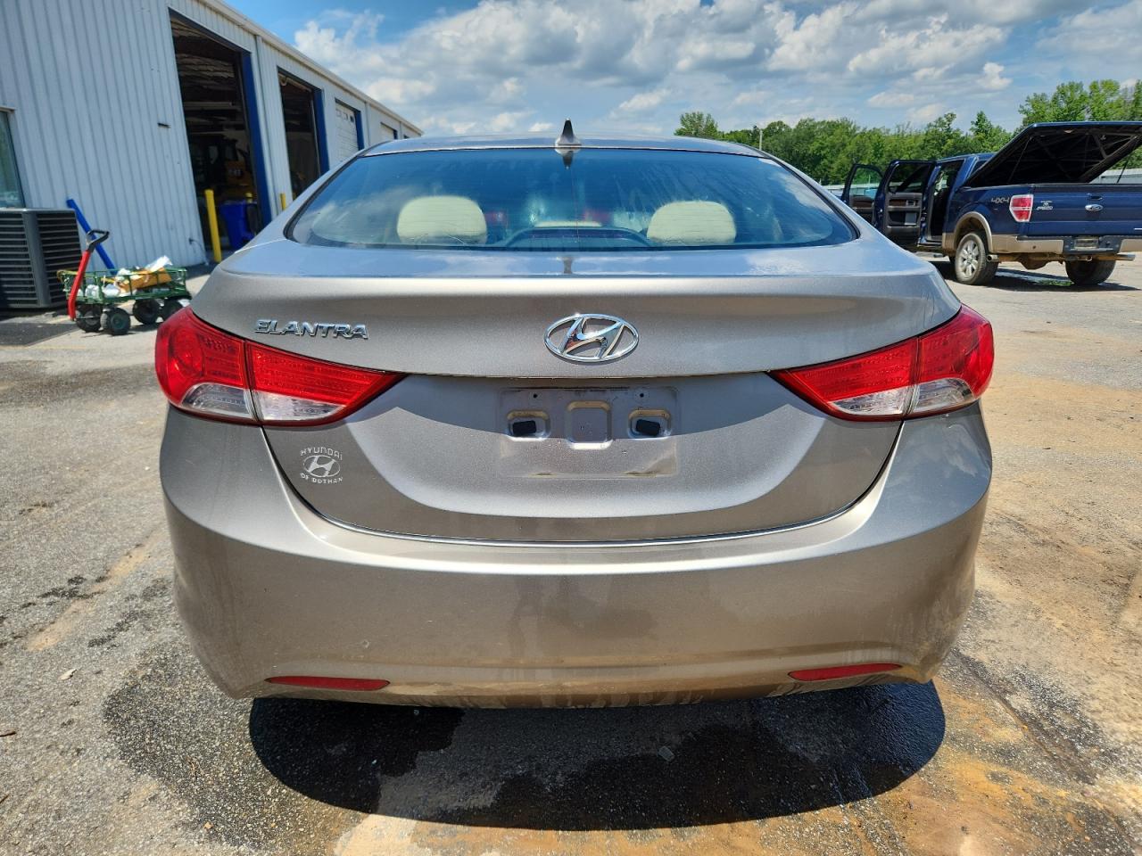 2013 Hyundai Elantra Gls VIN: 5NPDH4AE8DH390396 Lot: 63040105