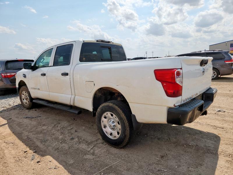  NISSAN TITAN 2019 Белы