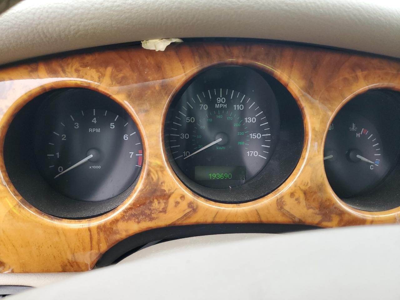 1999 Jaguar Xj8 VIN: SAJHX1043XC864316 Lot: 66966245