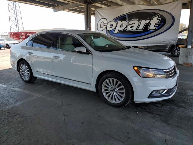 VOLKSWAGEN PASSAT 2016 Biały