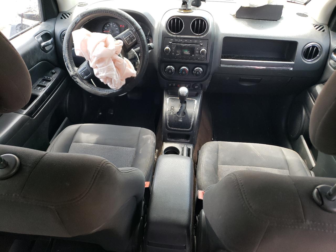 2013 Jeep Compass Latitude VIN: 1C4NJCEB6DD255135 Lot: 64217835