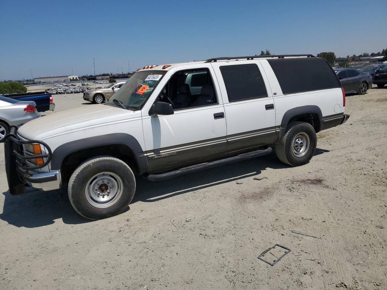 1998 GMC Suburban K2500