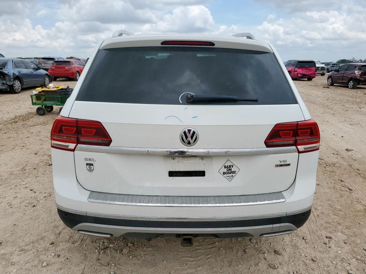 2018 Volkswagen Atlas Sel VIN: 1V2MR2CAXJC527078 Lot: 64837505