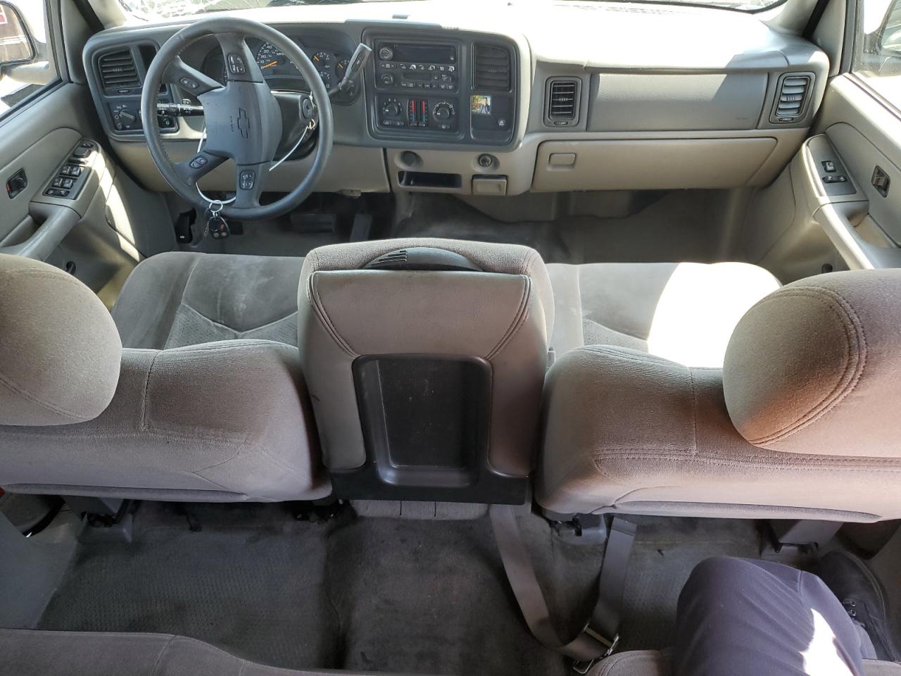 2005 Chevrolet Tahoe C1500 VIN: 1GNEC13T75R159861 Lot: 64048295