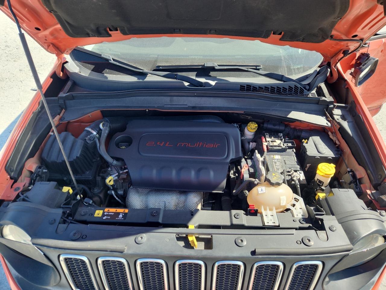 2016 Jeep Renegade Latitude VIN: ZACCJABT0GPD14808 Lot: 65605075