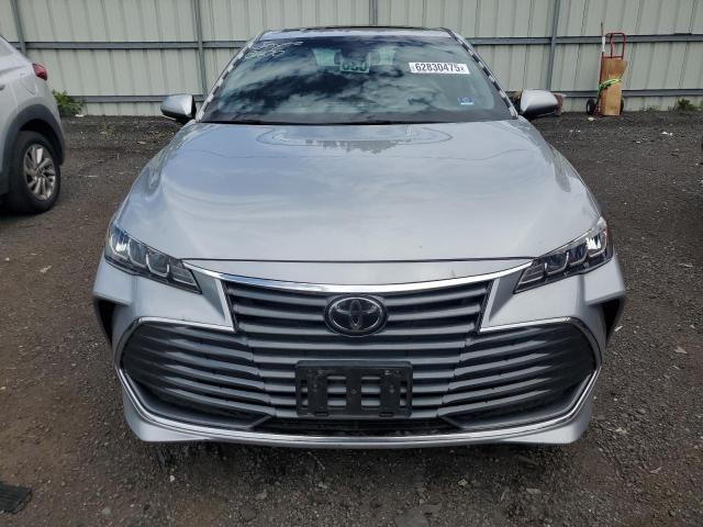  TOYOTA AVALON 2019 Srebrny