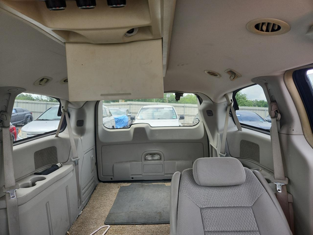 2009 Chrysler Town & Country Touring VIN: 2A8HR54169R676926 Lot: 64561225