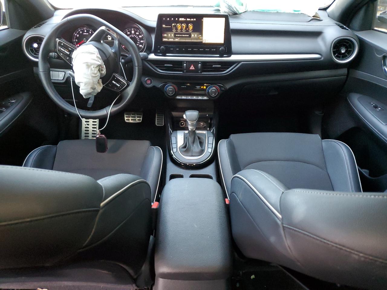 2022 Kia Forte Gt Line VIN: 3KPF54AD7NE487605 Lot: 64124855