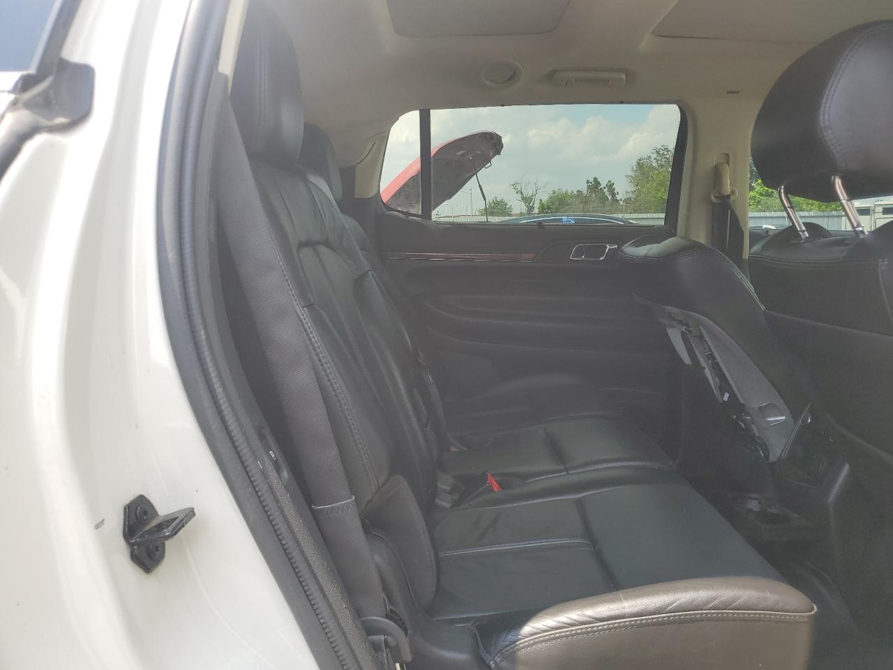 2013 Lincoln Mkt VIN: 2LMHJ5AT0DBL59360 Lot: 63816235
