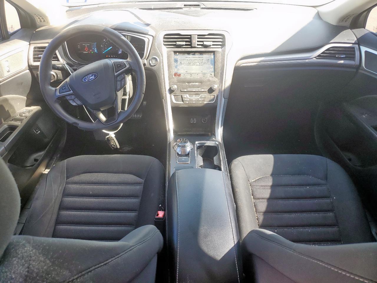 2019 Ford Fusion Se VIN: 3FA6P0LU9KR124894 Lot: 66078145