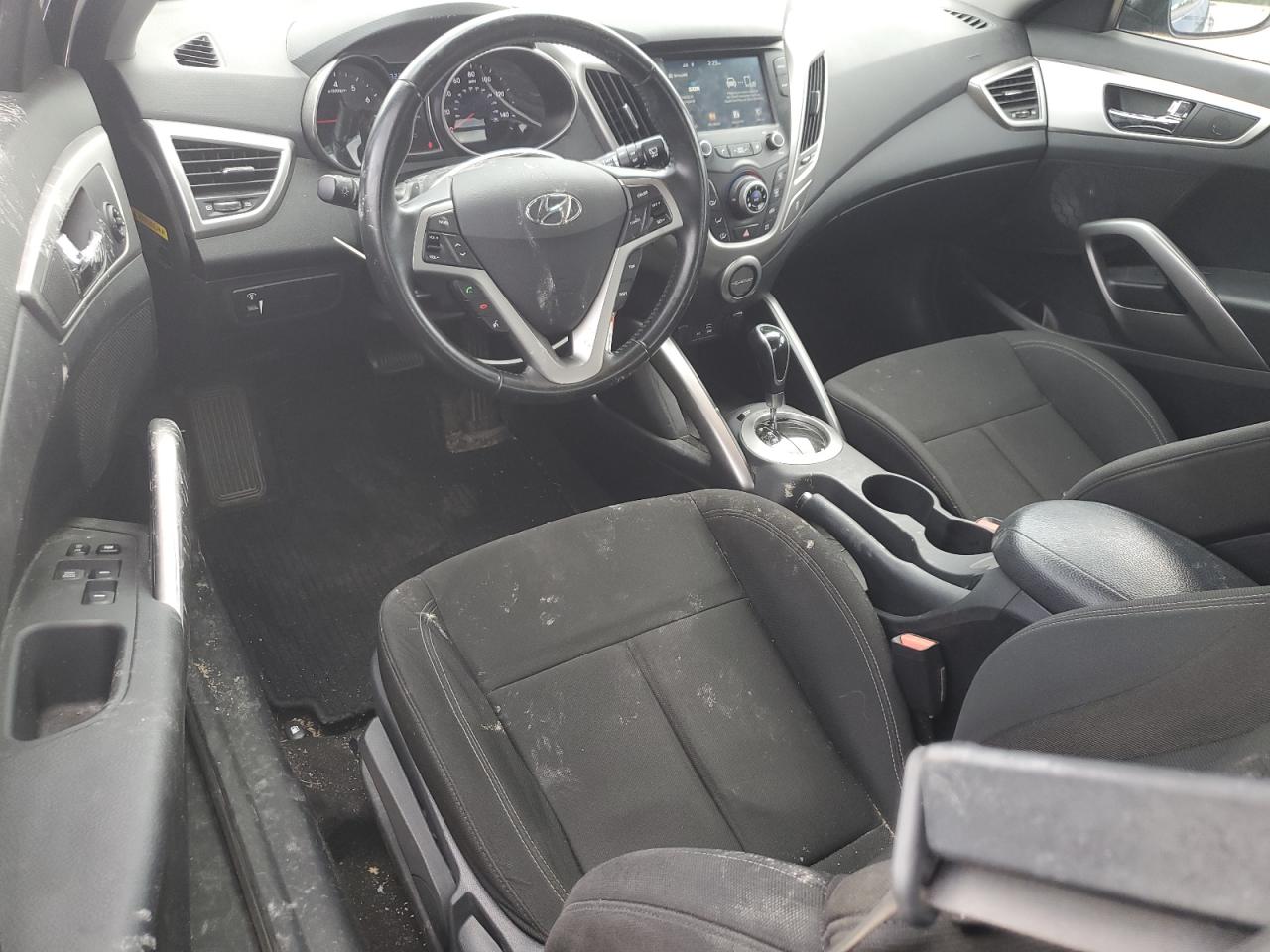 2017 Hyundai Veloster VIN: KMHTC6AD2HU315066 Lot: 63224755