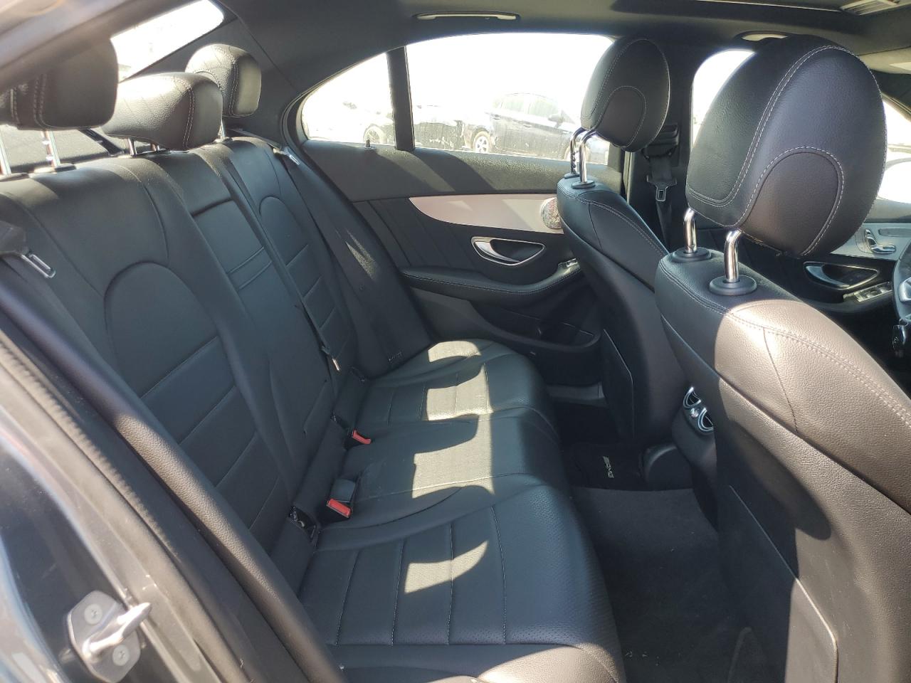 2018 Mercedes-Benz C 300 VIN: 55SWF4JB3JU280093 Lot: 64334245