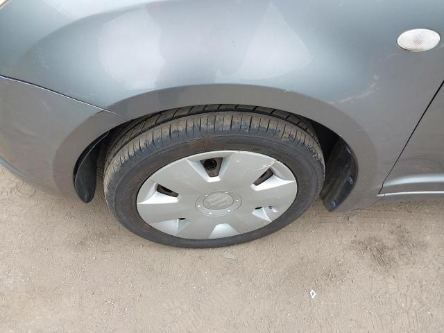 2005 SUZUKI SWIFT GL
