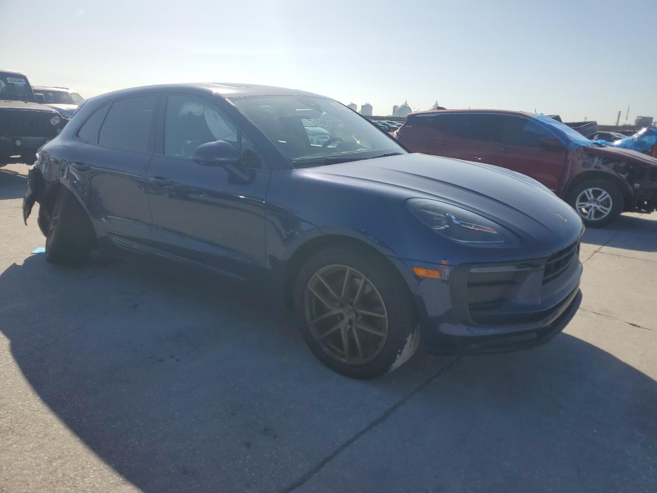 2022 Porsche Macan VIN: WP1AA2A55NLB06830 Lot: 64012085