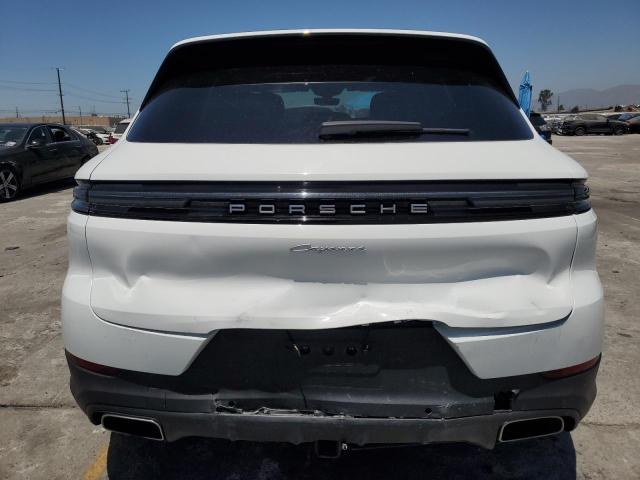  PORSCHE CAYENNE 2024 White