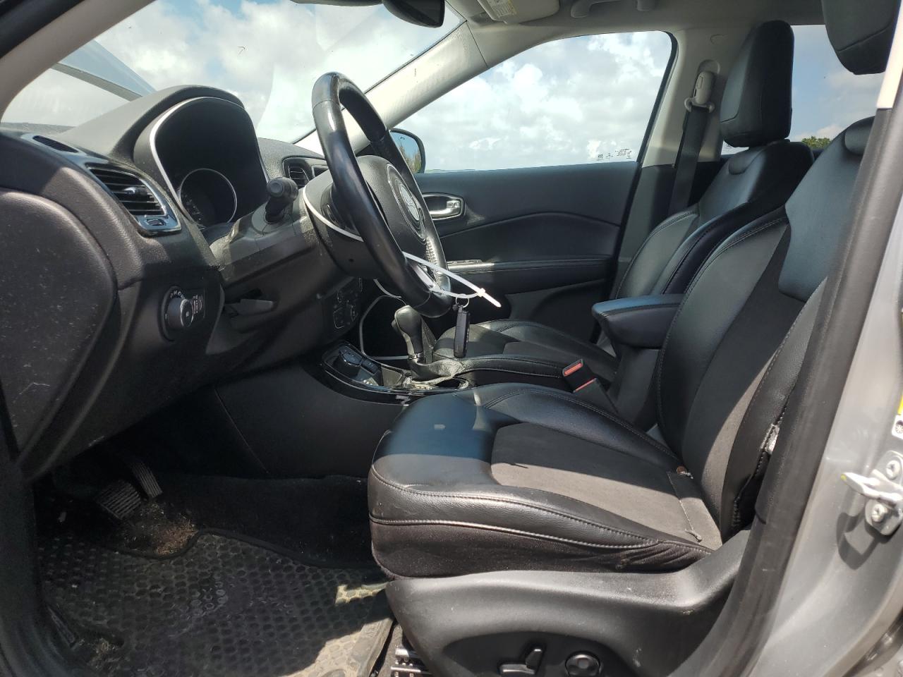 2020 Jeep Compass Latitude VIN: 3C4NJDBBXLT130125 Lot: 64723655