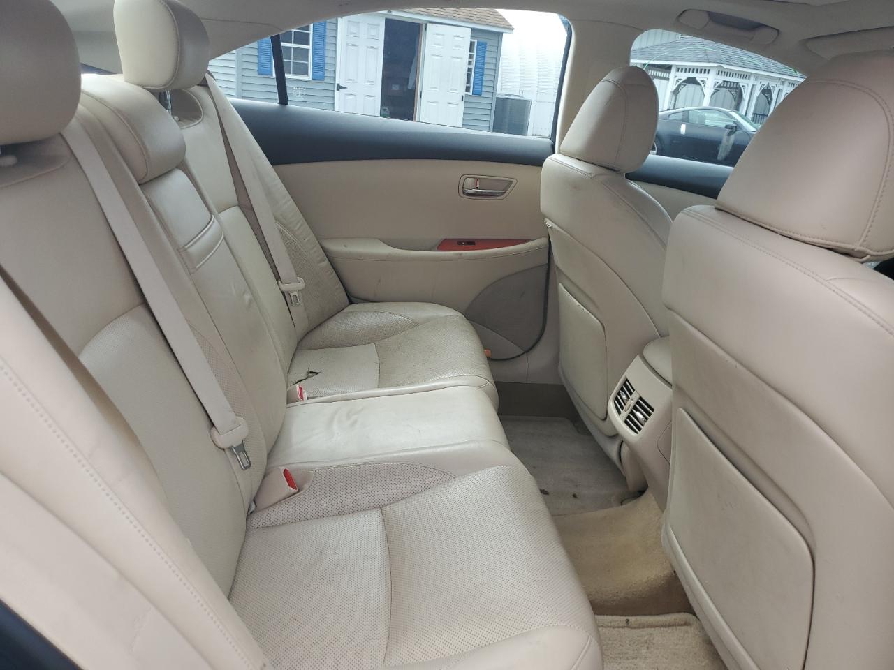 2011 Lexus Es 350 VIN: JTHBK1EG5B2470738 Lot: 64184415