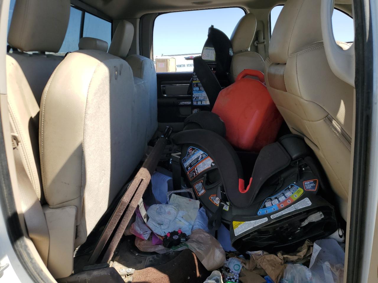 2017 Ram 2500 W/ Utility Bed VIN: 3C6UR5KL6HG605618 Lot: 66532265