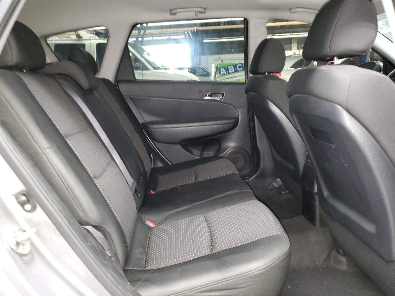 2012 Hyundai Elantra Touring Gls VIN: KMHDC8AE1CU136700 Lot: 63186275