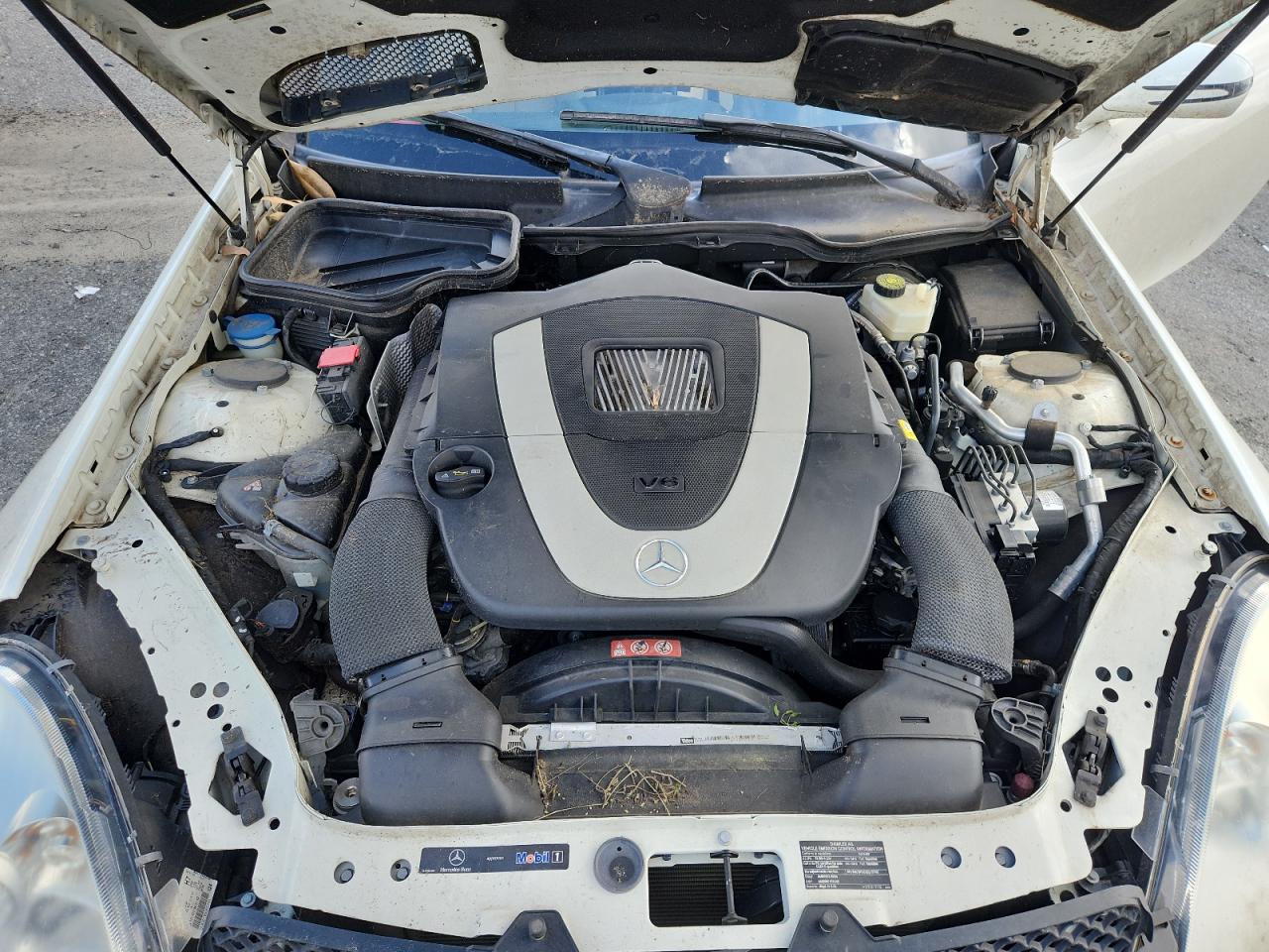 2010 Mercedes-Benz Slk 300 VIN: WDBWK5EAXAF229074 Lot: 64890255