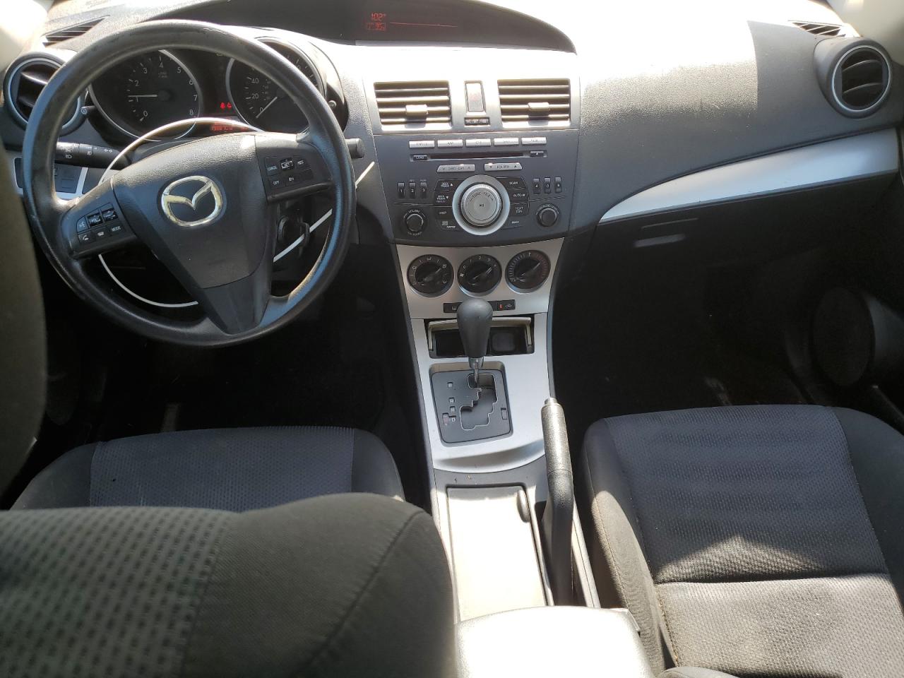 2010 Mazda 3 I VIN: JM1BL1SFXA1309865 Lot: 62990835