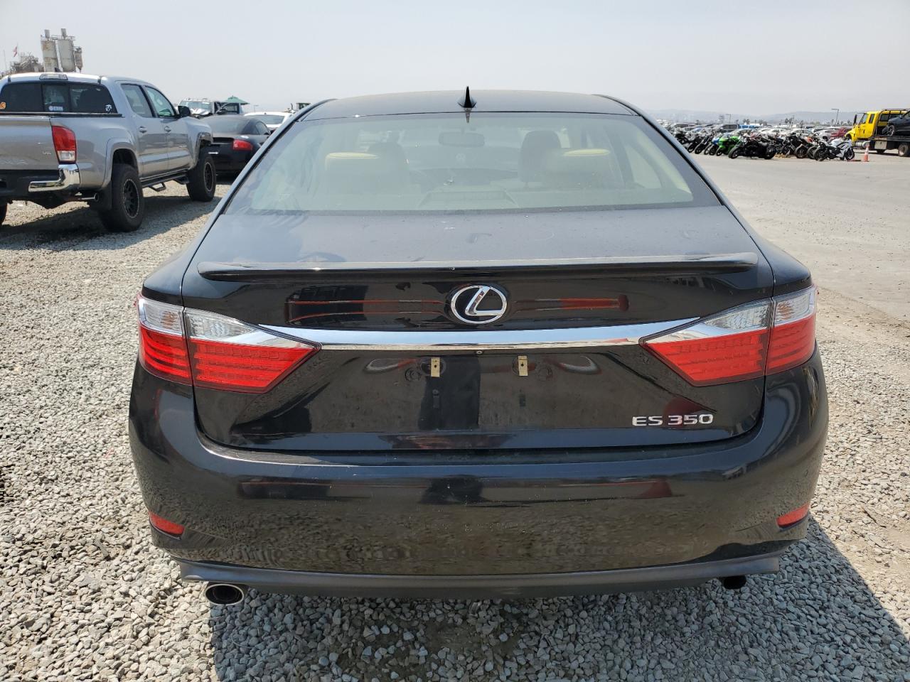 2015 Lexus Es 350 VIN: JTHBK1GGXF2188999 Lot: 63019185
