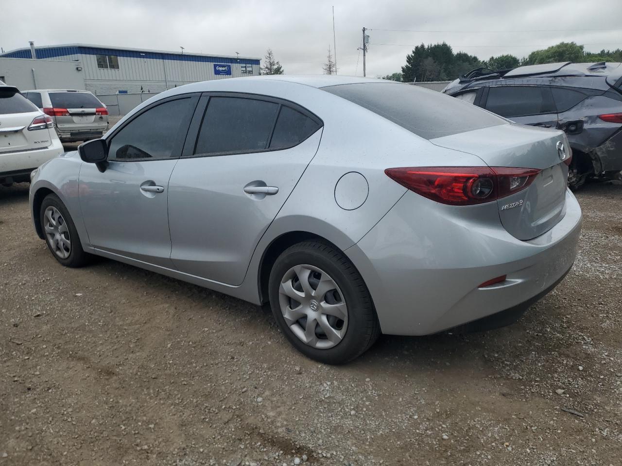 JM1BN1U7XJ1162723 2018 Mazda 3 Sport