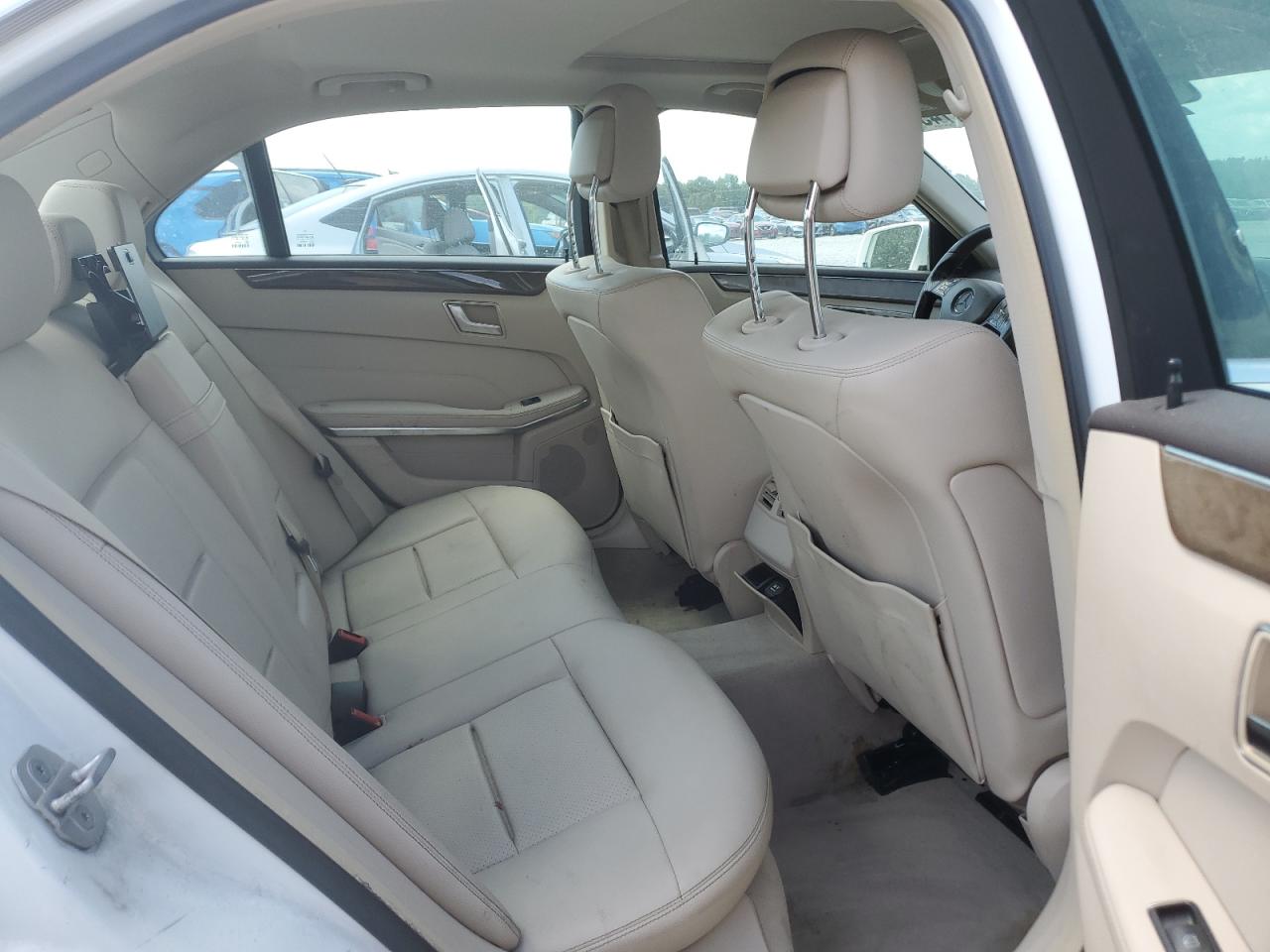 2014 Mercedes-Benz E 350 VIN: WDDHF5KB5EA845852 Lot: 64517455